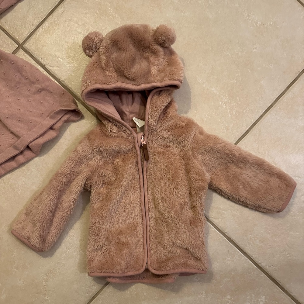 H&M Baby girl Winter teddy bear Hoodie
